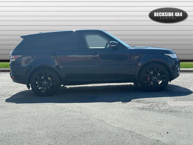 Land Rover Range Rover Sport view 2
