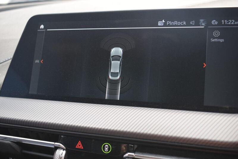 BMW 2 Series view 4
