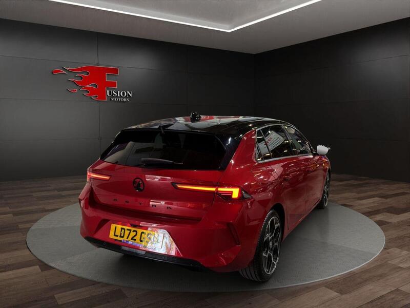 Vauxhall Astra view 5