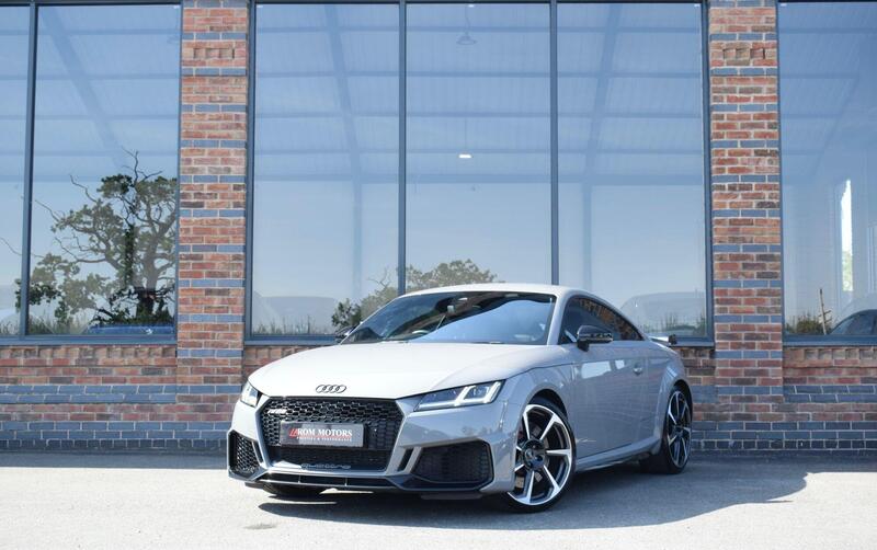 Audi Audi TT RS main image