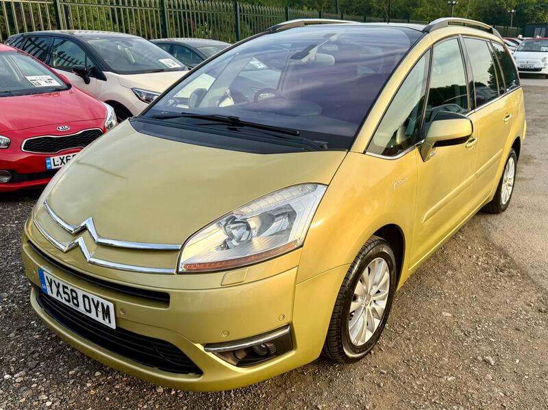 Citroen Grand C4 Picasso view 3