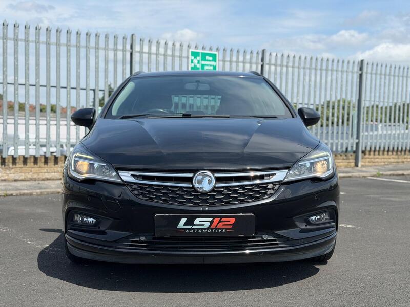 Vauxhall Astra view 2