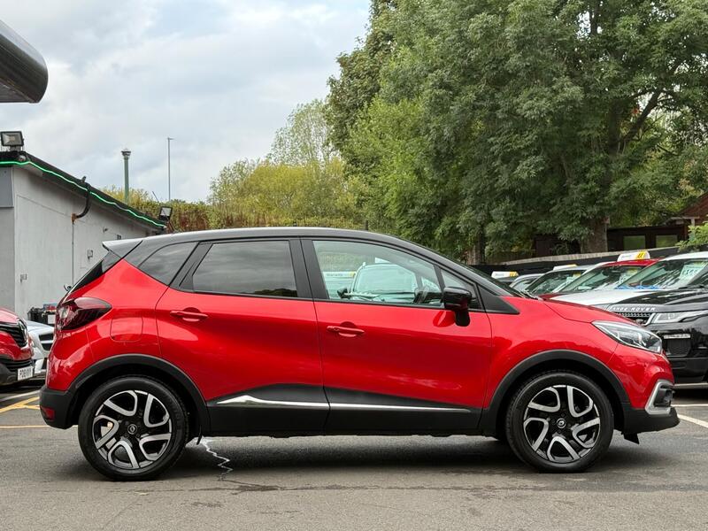 Renault Captur view 3