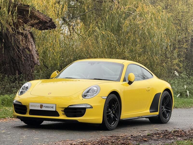 Porsche 911 view 58