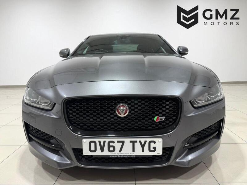 Jaguar Xe view 2
