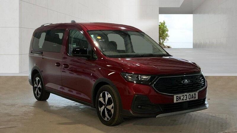 2023 Ford Grand Tourneo Connect in Red for sale