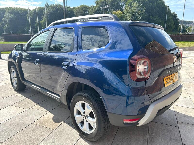 Dacia Duster view 4