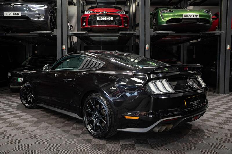 Ford Mustang view 2
