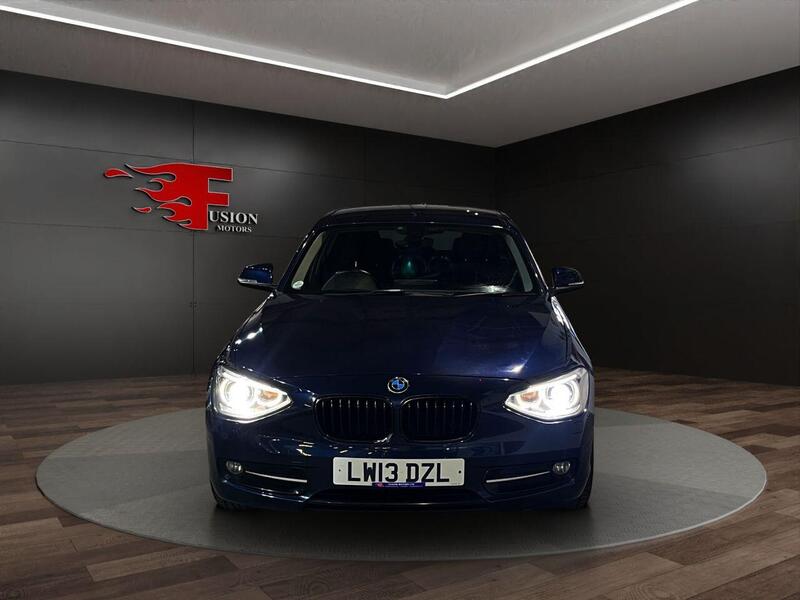 BMW 1 Series view 2