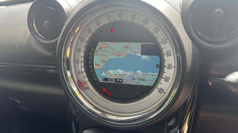 2013 MINI Countryman — photo 25