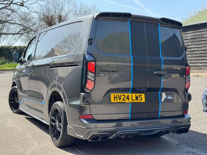 2024 Ford Transit Custom - exterior