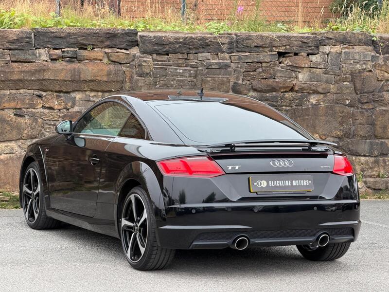 Audi TT view 5