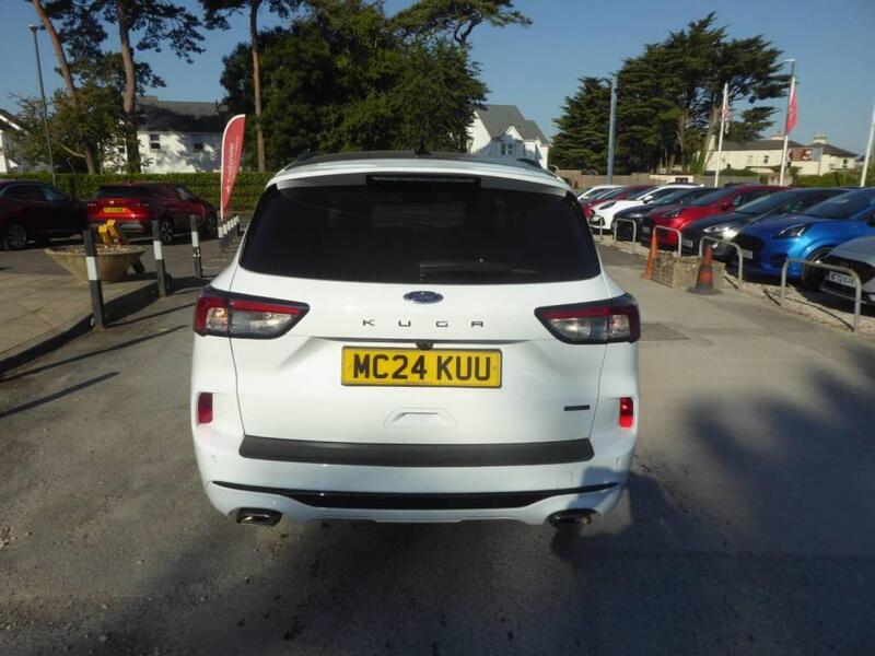 Ford Kuga view 4