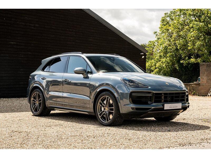 Porsche Cayenne main image