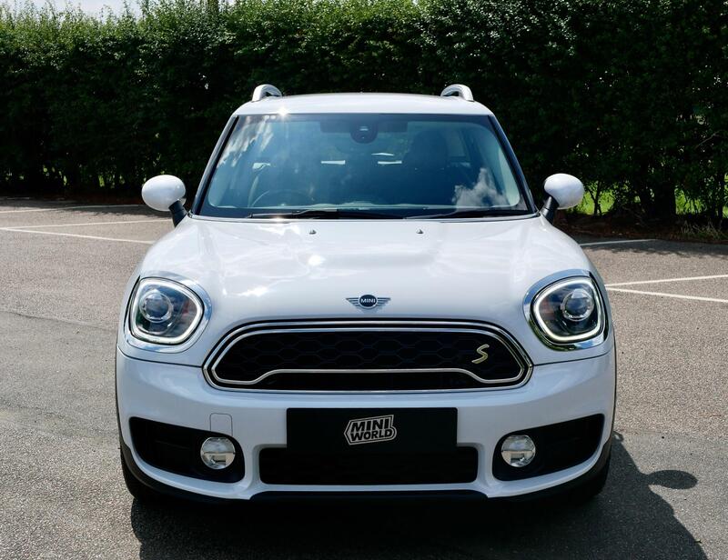 Mini Countryman view 6