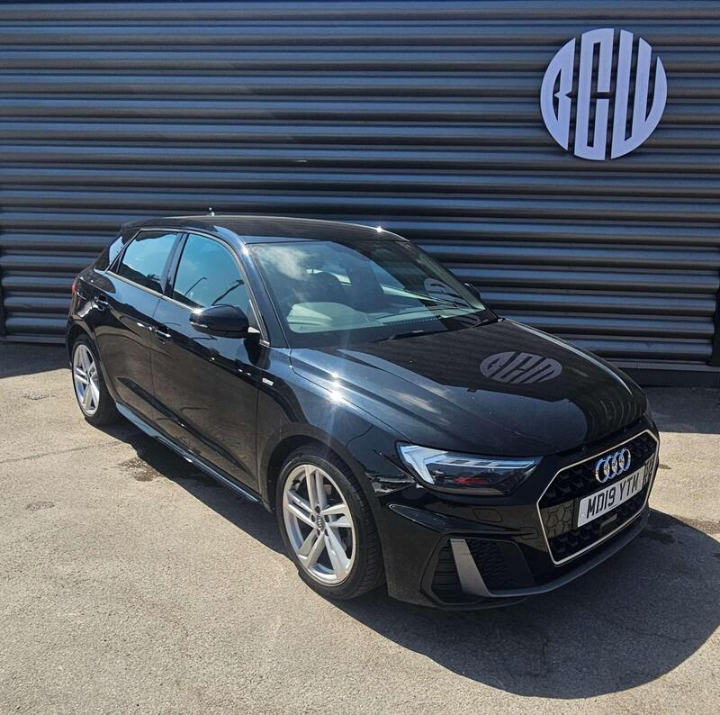 Audi A1 main image