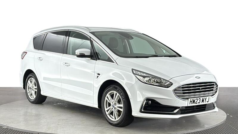Ford S-Max view 2