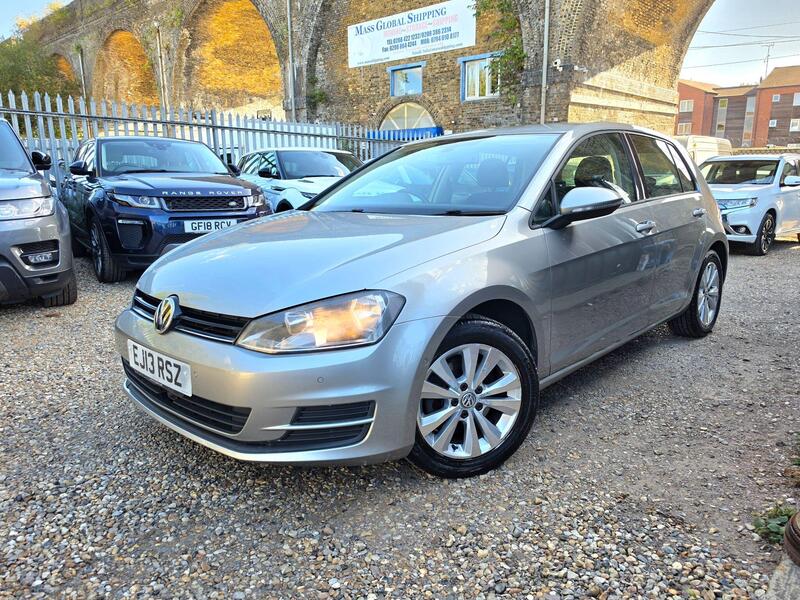 Volkswagen Golf 1.4 TSI BlueMotion Tech SE DSG Euro 5 (s/s) 5dr view 3