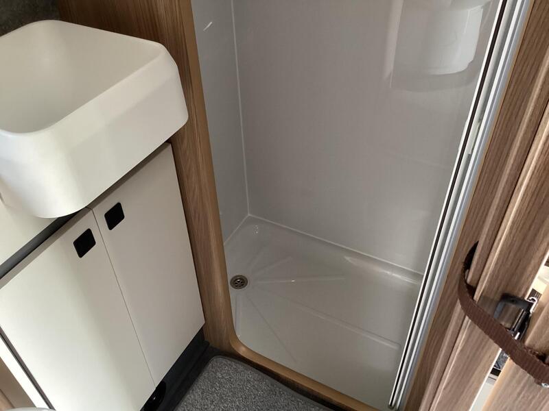 Auto-Trail Excel 620S — image 40