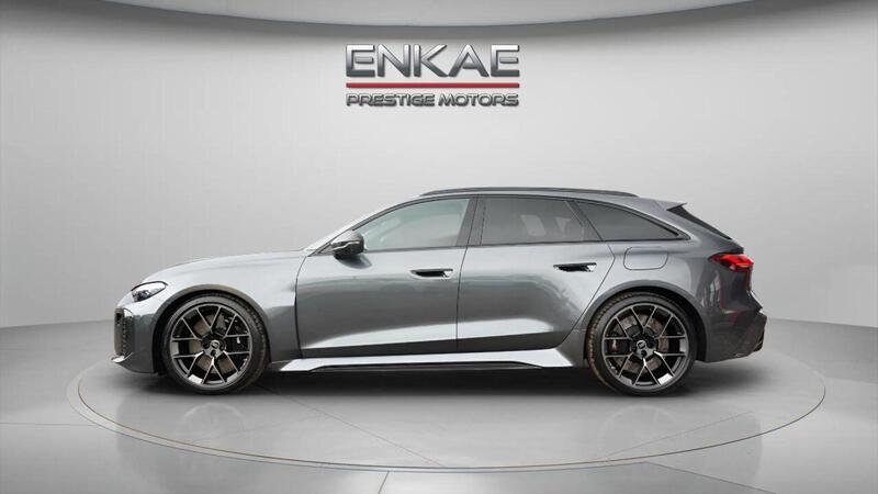 Audi RS5 view 6