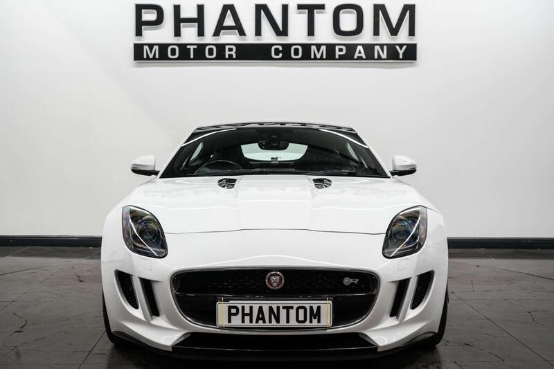 Jaguar F-Type view 3