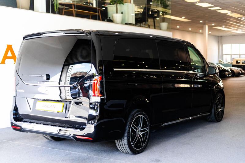 Mercedes-Benz V Class view 7