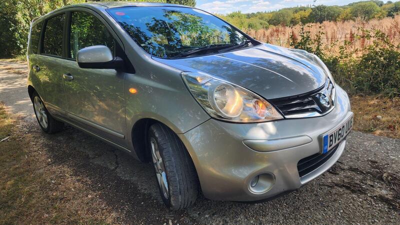 2010 Nissan Note — photo 13
