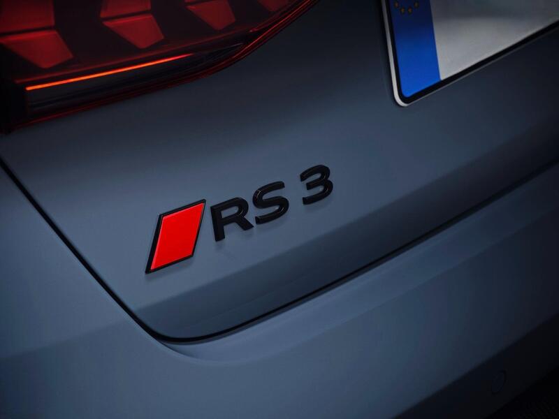 Audi RS3 view 4
