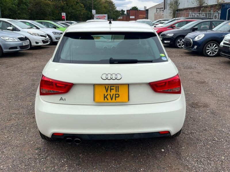 Audi A1 view 5