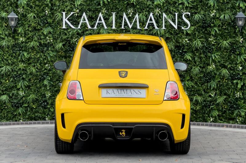 Abarth 695 view 5