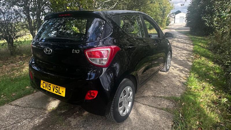 2015 Hyundai i10 — photo 7