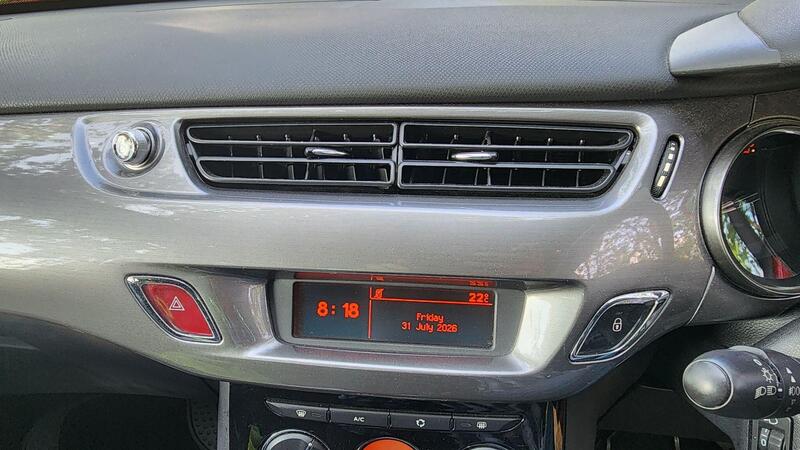 2011 Citroen C3 — photo 23