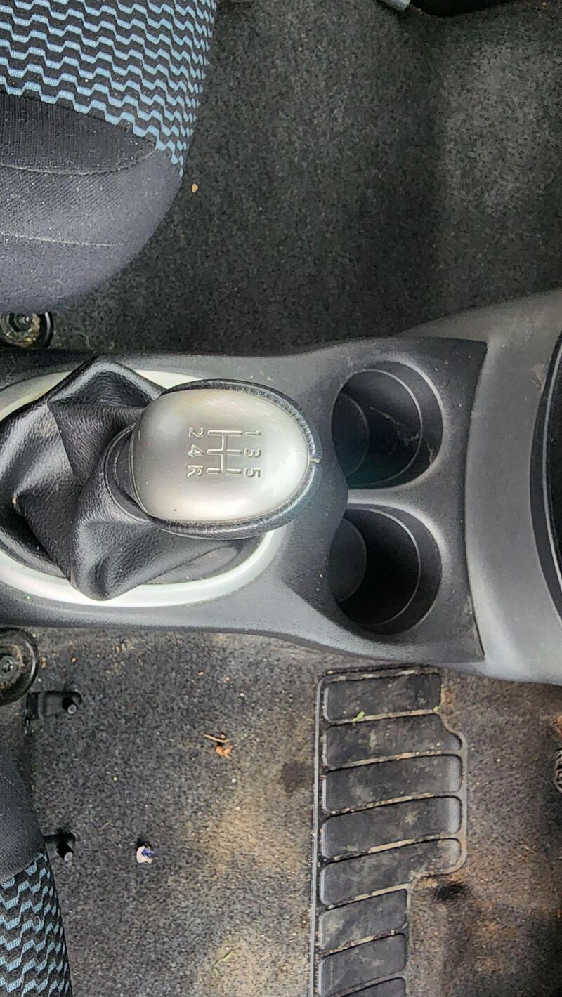 2015 Nissan Note — photo 37