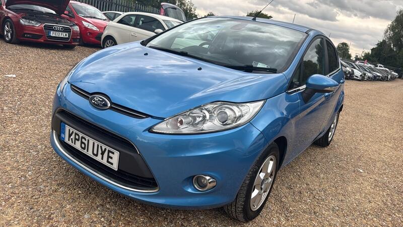 Ford Fiesta view 6