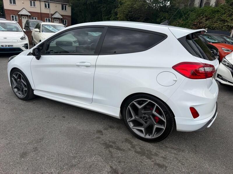 Ford Fiesta view 7