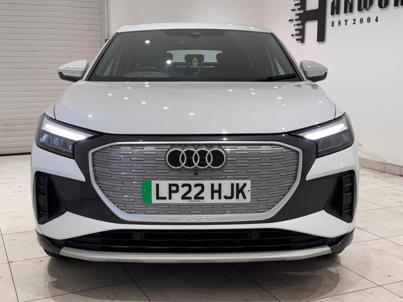 Audi Q4 E-Tron view 5