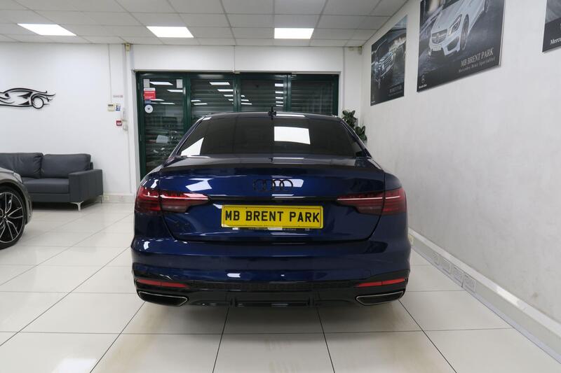 Audi A4 view 5