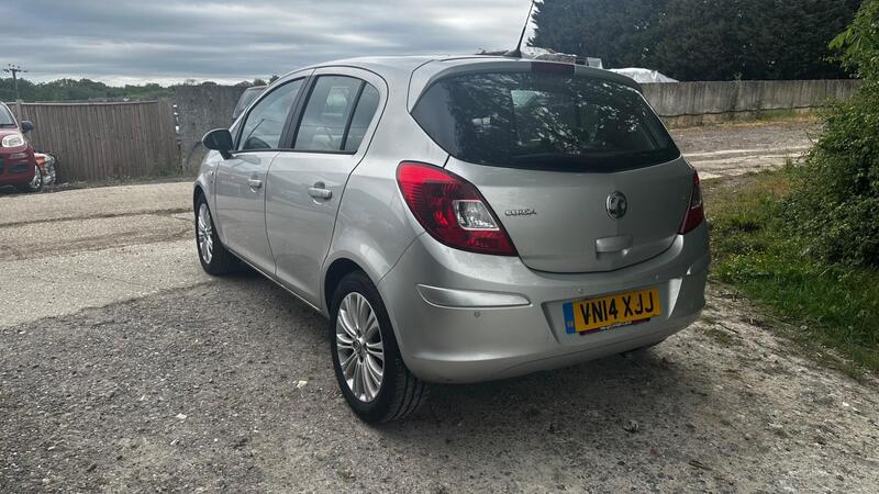 2014 Vauxhall Corsa — photo 4