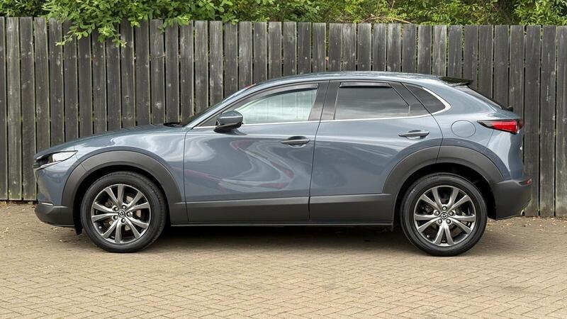 Mazda CX-30 view 5