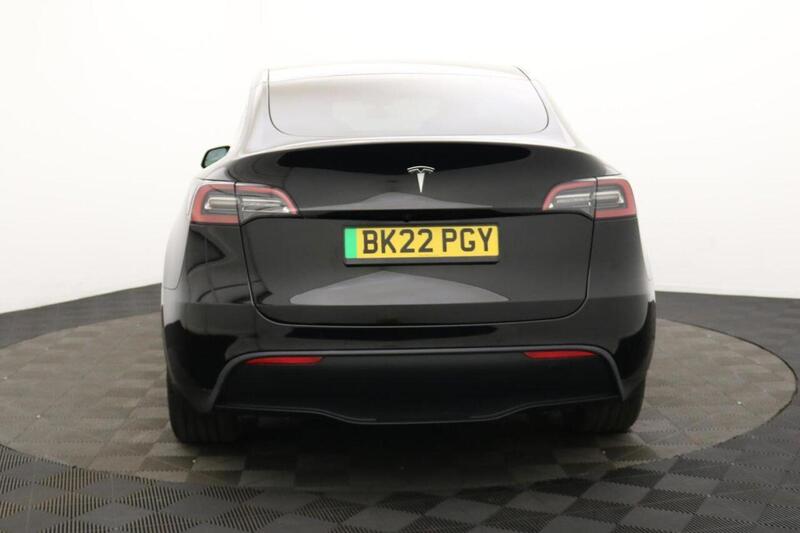 Tesla Model Y view 5