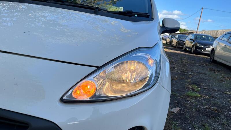 2013 Ford Ka — photo 17