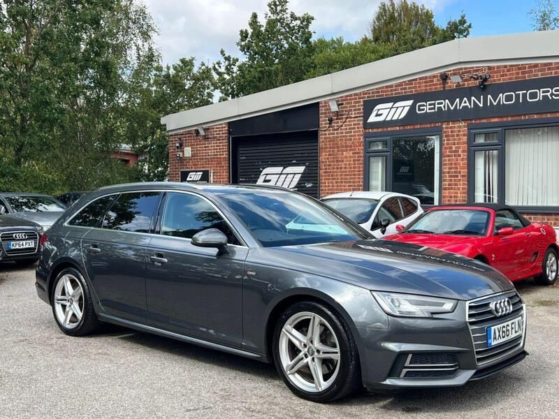 Audi A4 Avant view 5