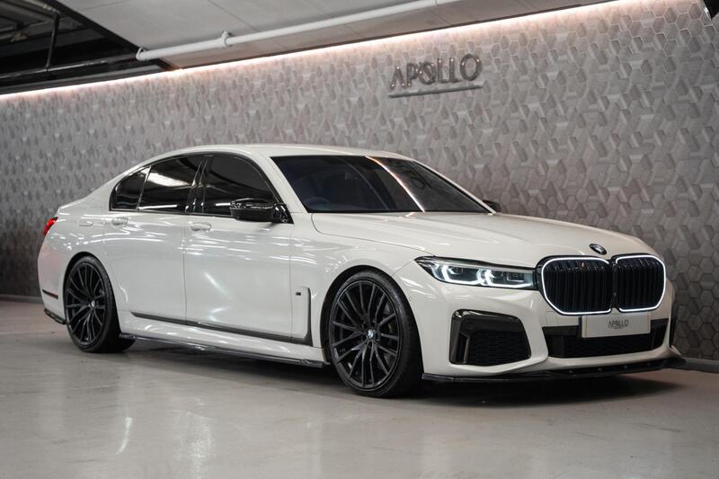 BMW 7 Series view 6