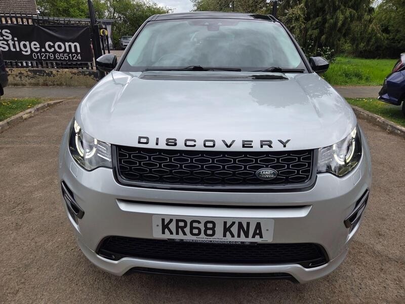 Land Rover Discovery Sport view 7