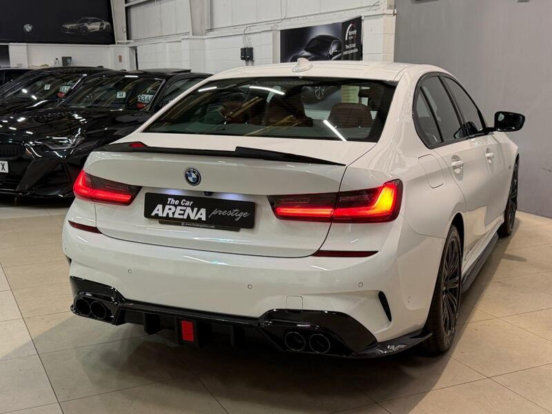 BMW 3 Series view 6