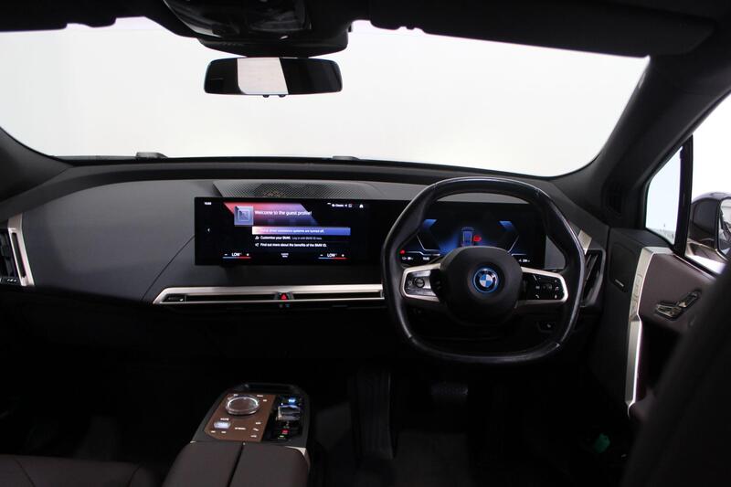 2022 BMW iX in Grey — image 15 of 90