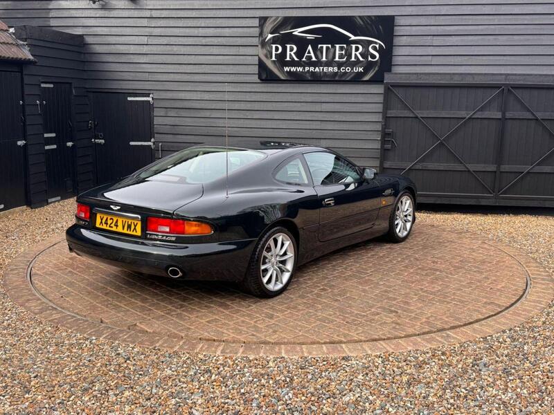 Aston Martin DB7 view 7