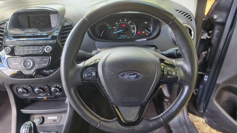 2016 Ford Ka+ — photo 23