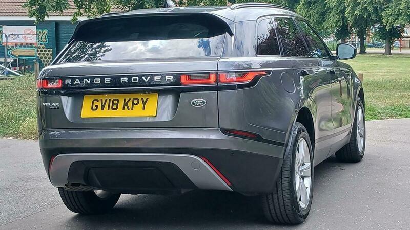 Land Rover Range Rover Velar view 6