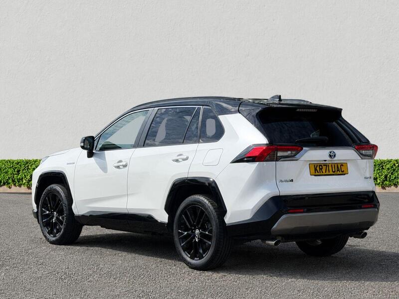 Toyota Rav4 view 5